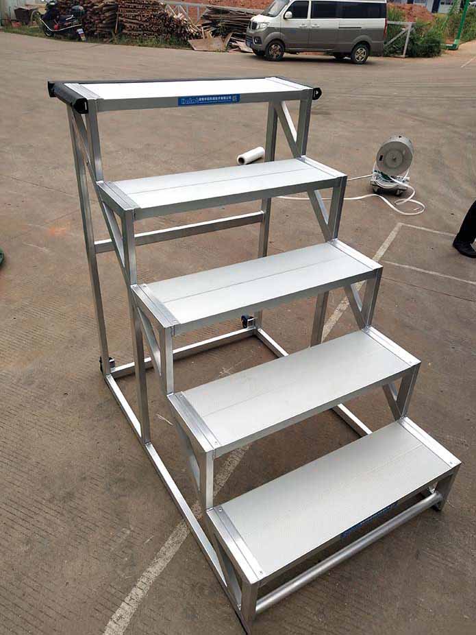 Aluminum Access Step